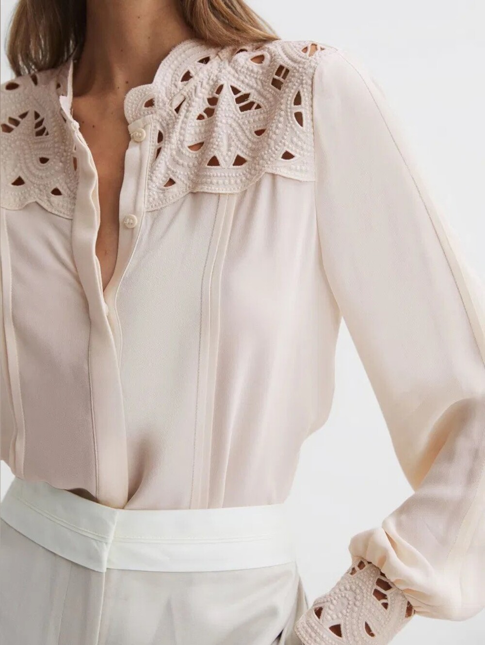 Joie Cream Lace Yoke Blouse Medium - Eyelet Cuffs Pleated Silk Chiffon Feel